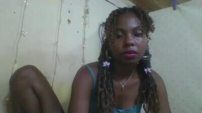 rosalinda933 public webcam profile photo 6