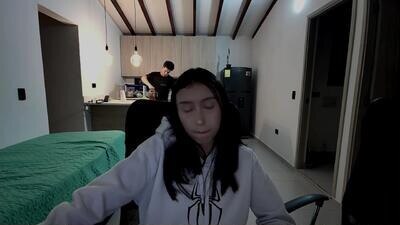 roseandviktor23 public webcam profile photo 2