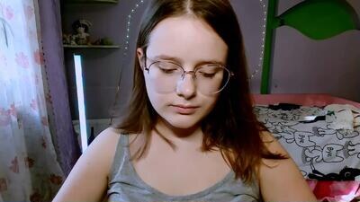 roseelynn public webcam profile photo 2