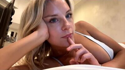 roseybelle public webcam profile photo 9