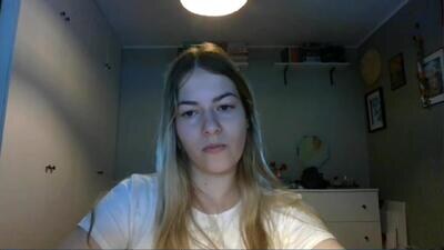 rosie_june public webcam profile photo 4
