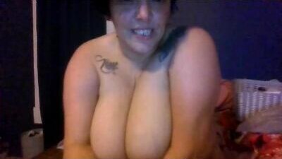 roughandwet28 public webcam profile photo 6