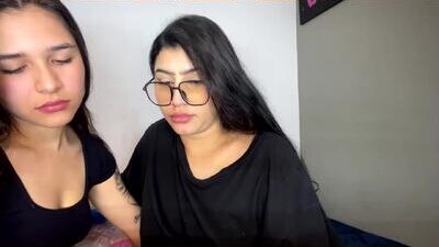 rous_and_sweet public webcam profile photo 6