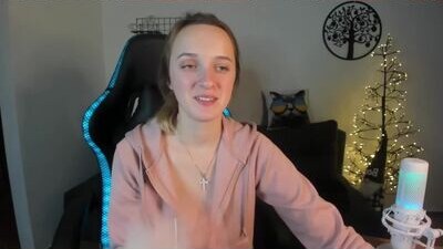 rousereed public webcam profile photo 7
