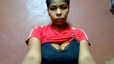 rovaelyah public webcam profile photo 2