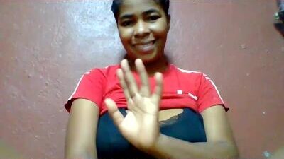 rovaelyah public webcam profile photo 7