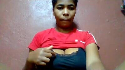 rovaelyah public webcam profile photo 8
