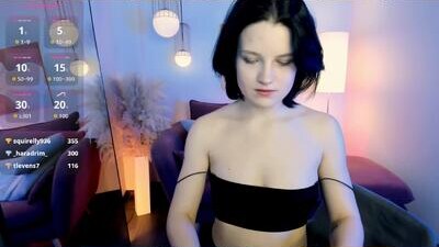 rowenmoon public webcam profile photo 6
