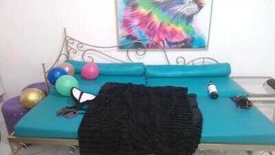 roxanne_vale public webcam profile photo 10