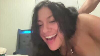 roxie_v public webcam profile photo 2