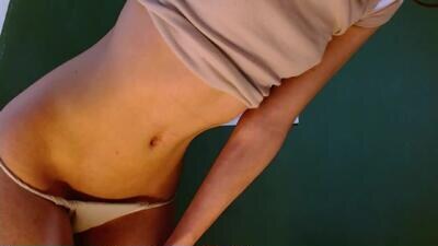 roxiehood public webcam profile photo 4