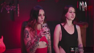roxxxieriot public webcam profile photo 9