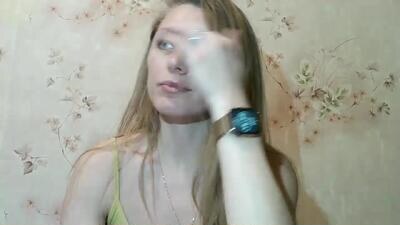 roxyfox18x01 public webcam profile photo 3