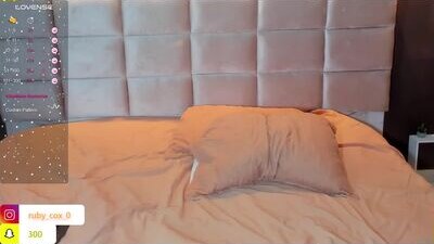 ruby_cox_ public webcam profile photo 6