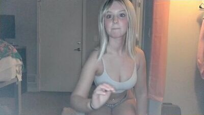 rubylanee public webcam profile photo 7