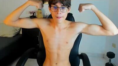 ryan_bronw public webcam profile photo 7