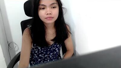 s1mpera public webcam profile photo 7