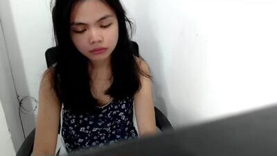 s1mpera public webcam profile photo 8