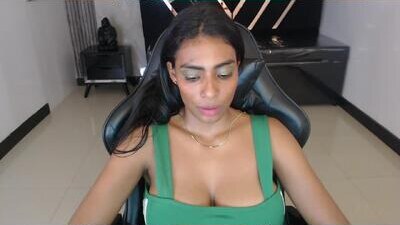 saara_ch1 public webcam profile photo 6