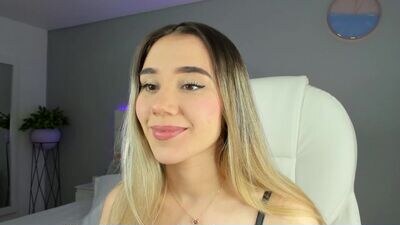 sabrinarey_