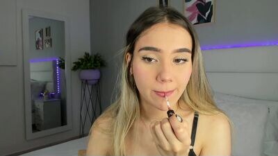sabrinarey_ public webcam profile photo 4
