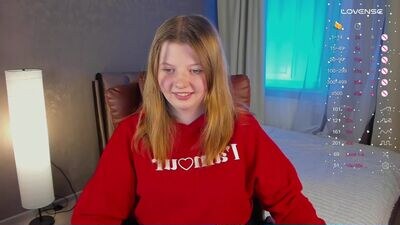 salut_love public webcam profile photo 2