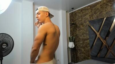 salvatore_damore public webcam profile photo 2
