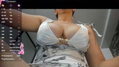 samantha_milfs public webcam profile photo 9