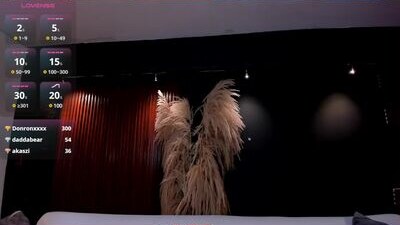samara_hans public webcam profile photo 10