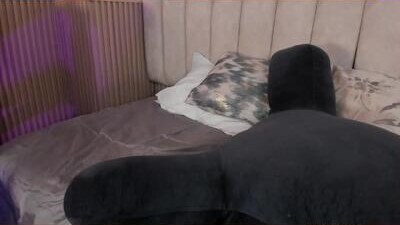 samysharky_ public webcam profile photo 9