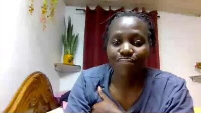 sandra_milly public webcam profile photo 4