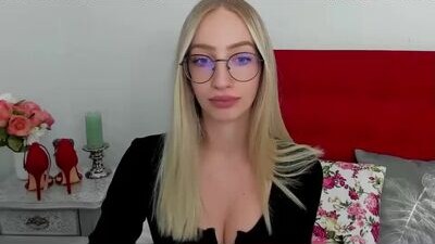 sandraxtop public webcam profile photo 5
