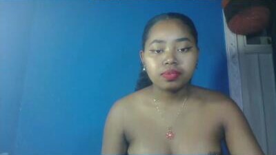 saniazzhh public webcam profile photo 10