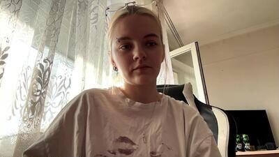 santinalabonne public webcam profile photo 2
