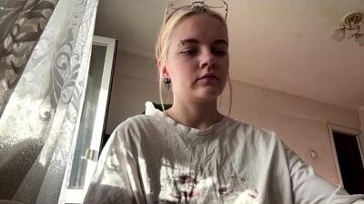 santinalabonne public webcam profile photo 8