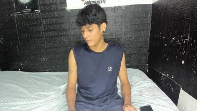 santos_xd public webcam profile photo 4