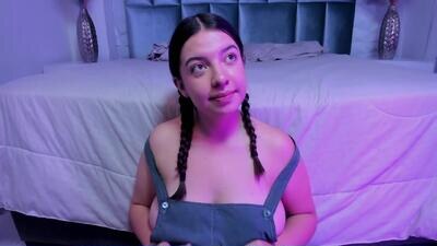 sara_deen public webcam profile photo 3