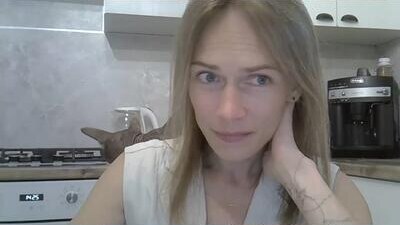 sara_killian public webcam profile photo 7