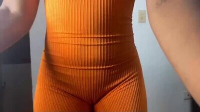 sara_muscle public webcam profile photo 2