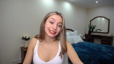 sara_parke public webcam profile photo 6