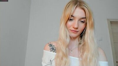 sarah_wh1te public webcam profile photo 2
