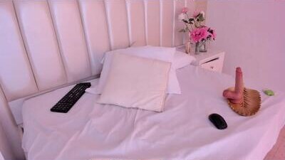 sarahrossi1 public webcam profile photo 10