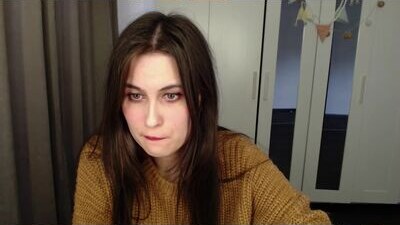 sarakinski public webcam profile photo 10