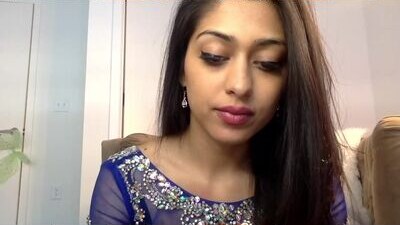 saravunovix public webcam profile photo 9