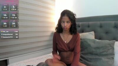 saray_lowry public webcam profile photo 3