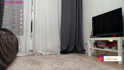 sarinaluv public webcam profile photo 6
