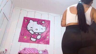 sasha_creamy public webcam profile photo 2