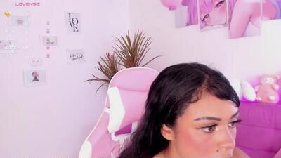sashaowenn public webcam profile photo 3