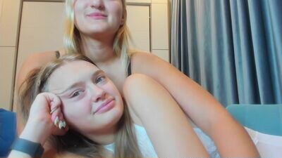 sav_anna public webcam profile photo 3