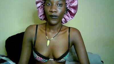 savagetongu3e public webcam profile photo 3